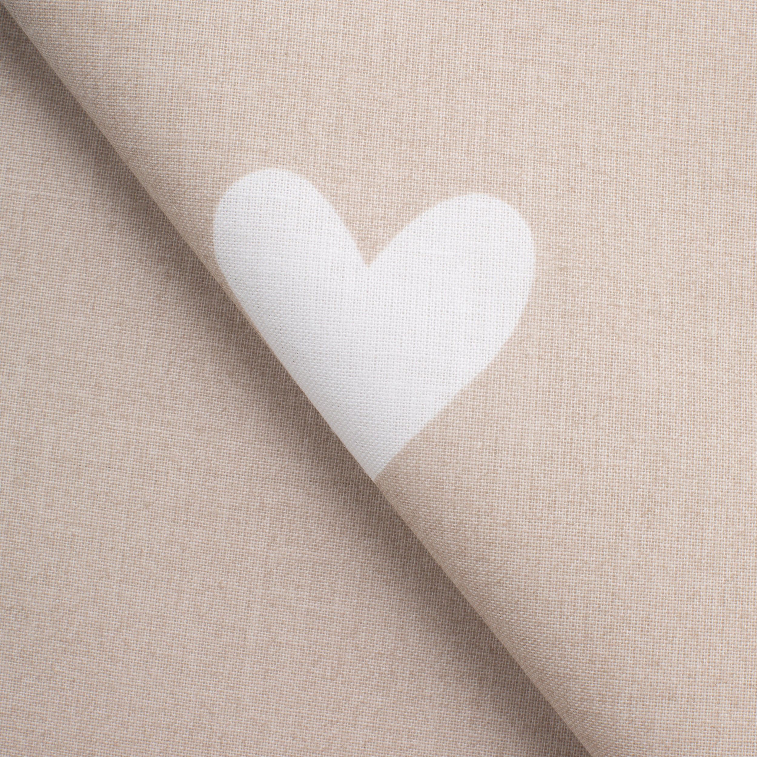 PRINTED COTTON POPLIN FABRIC - WHITE HEARTS ON BEIGE BACKGROUND - 125 GSM