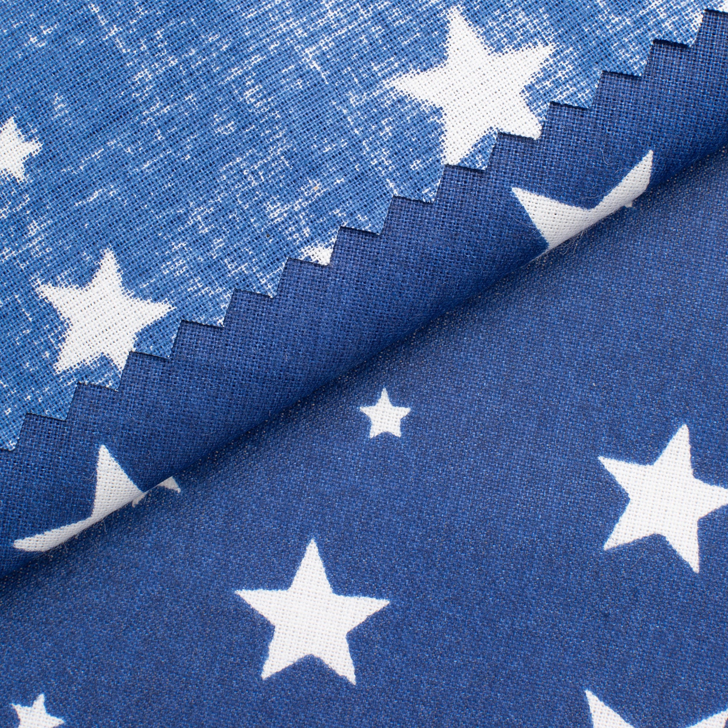 PRINTED COTTON POPLIN FABRIC - WHITE STARS ON BLUE BACKGROUND - 160 GSM