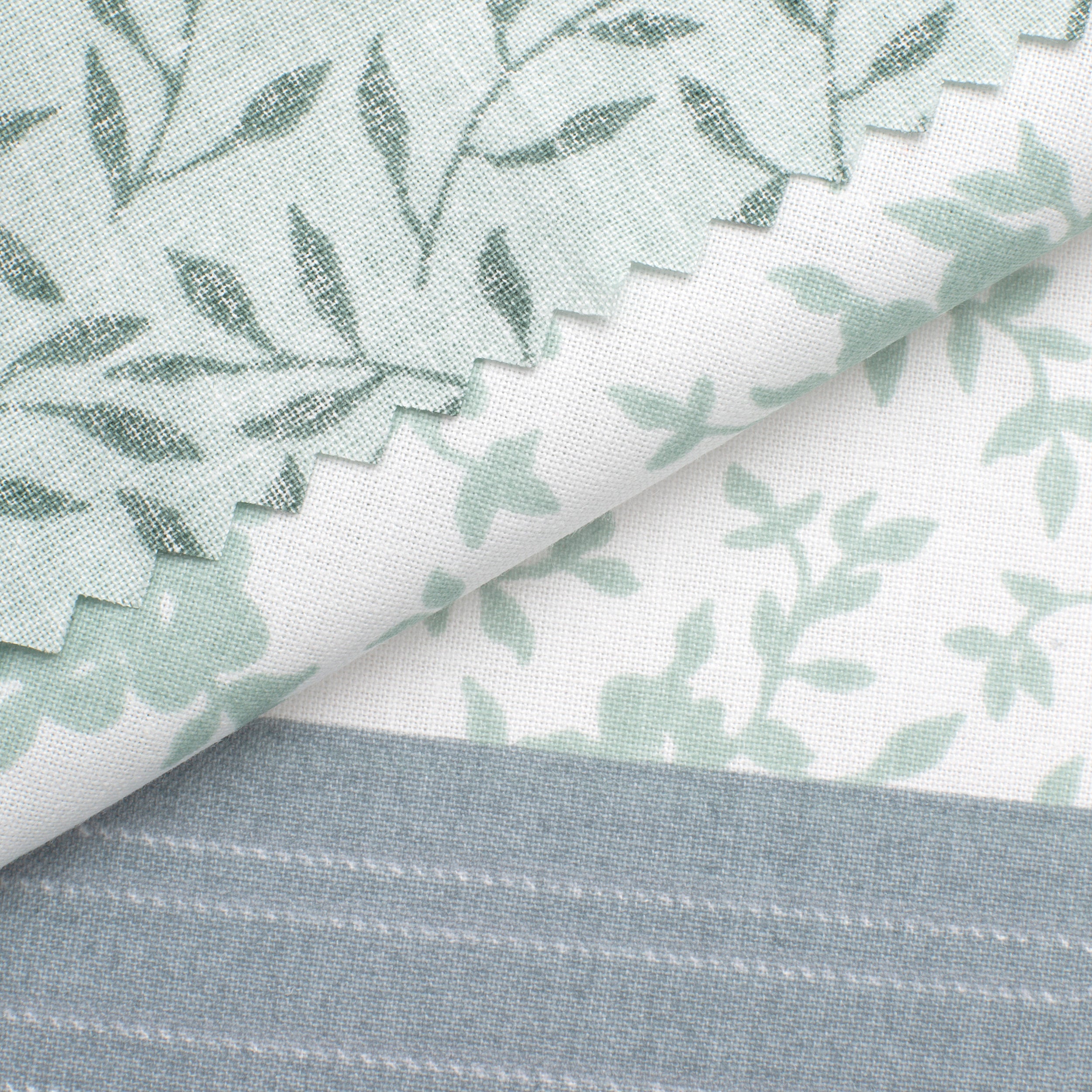 PRINTED COTTON POPLIN FABRIC - GREEN FLOWERS - 160 GSM