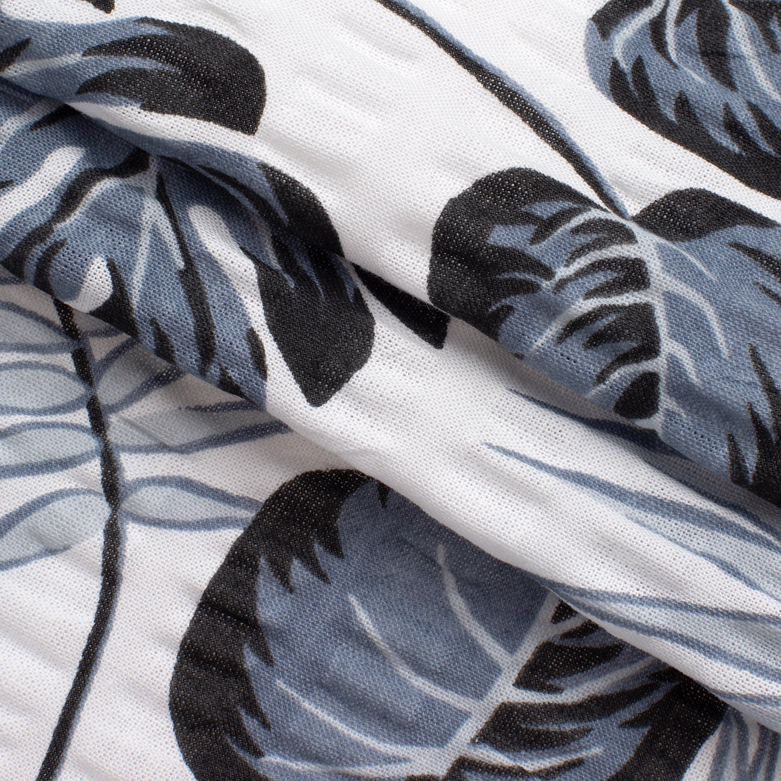 PRINTED COTTON SEERSUCKER FABRIC - MONSTERA LEAVES PRINT - 160 GSM