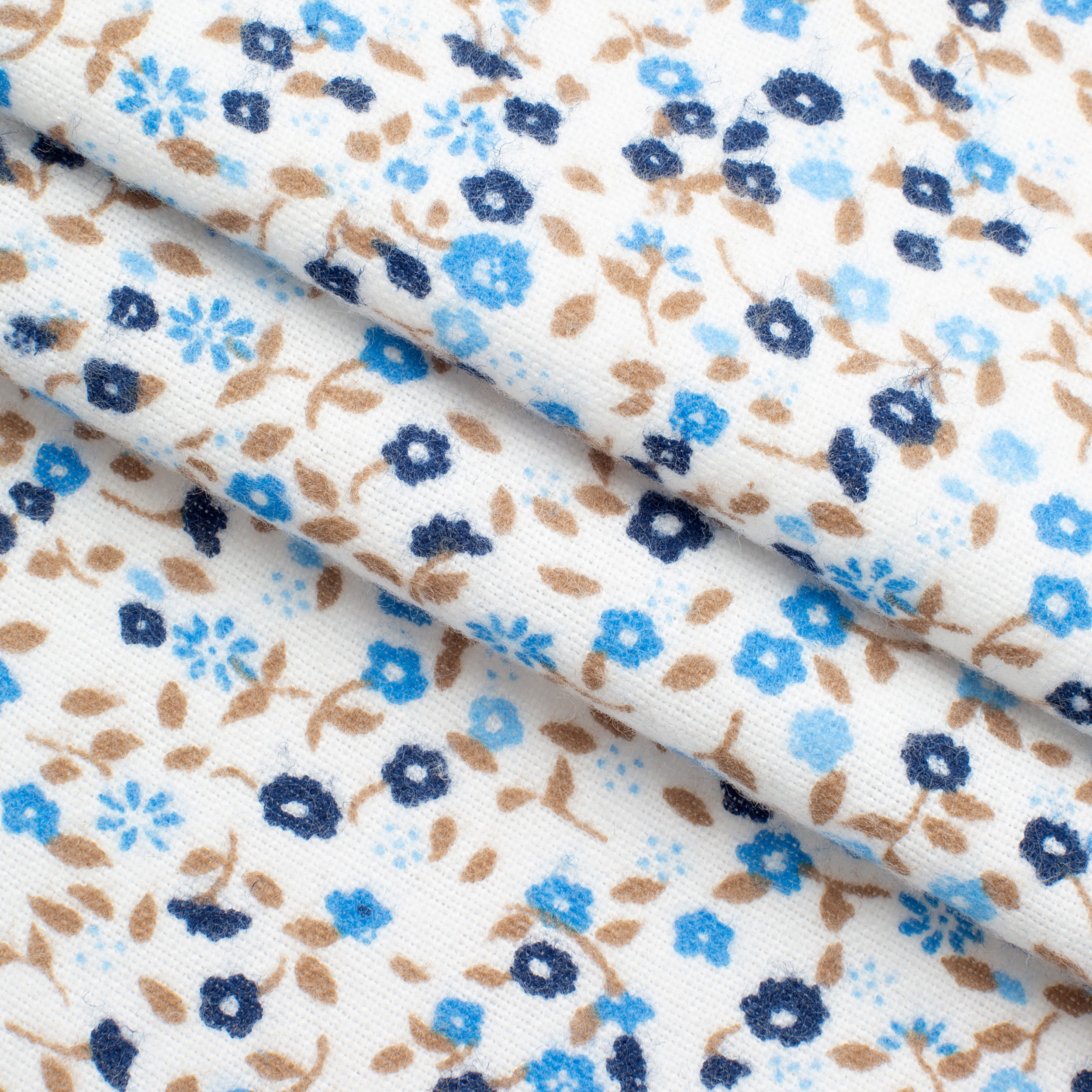 COTTON FLANNEL - PRINTED - SMALL BLUE FLOWERS